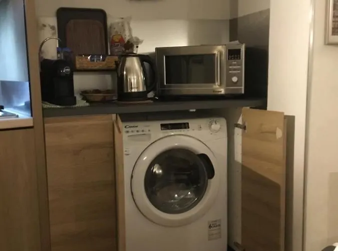Vicino Ifo Intero Apartamento