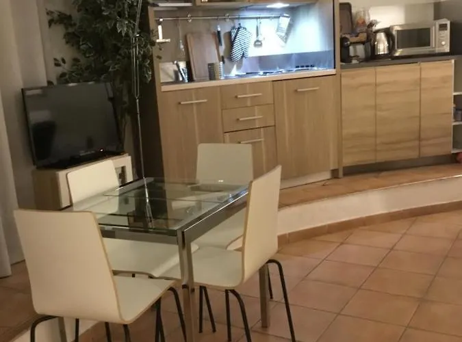 Vicino Ifo Intero Roma